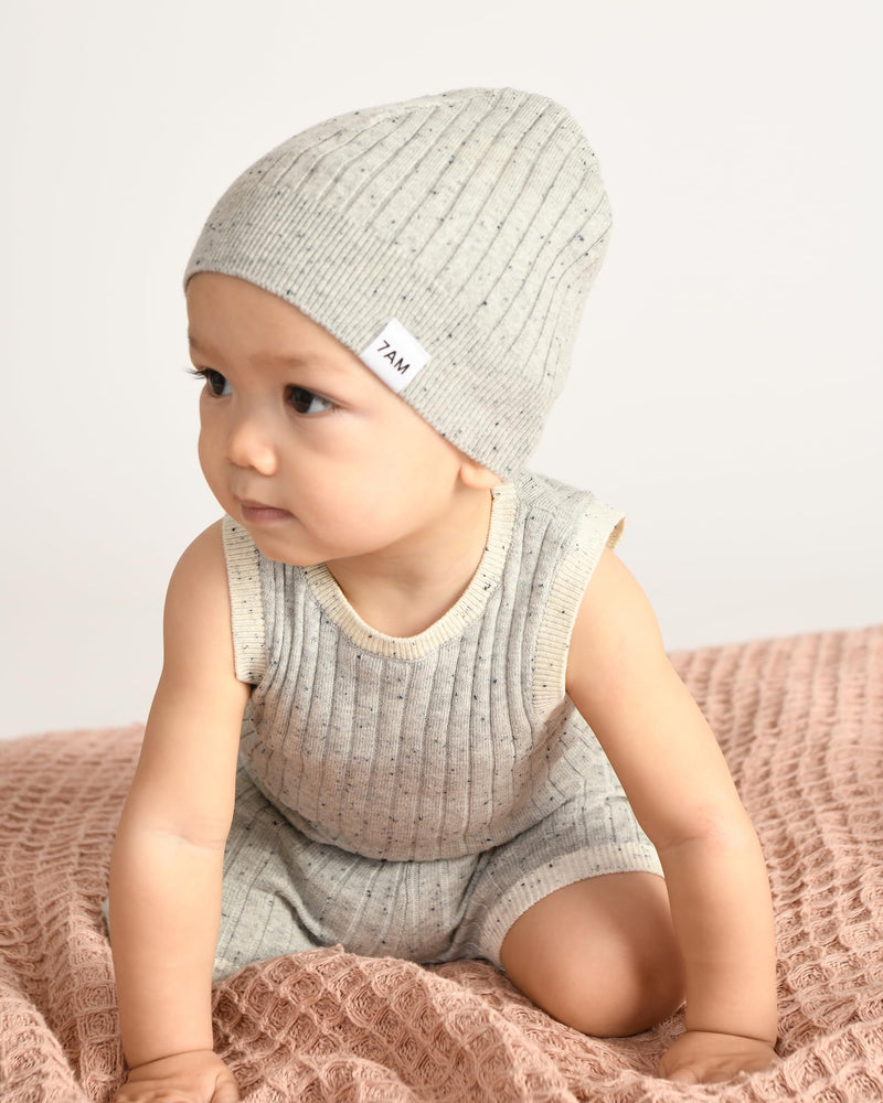 7AM - Tank Top - Hug Me