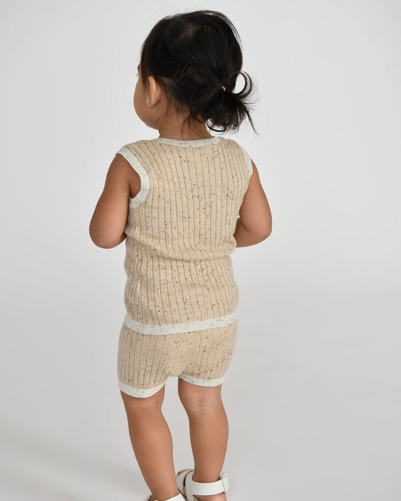 7AM - Tank Top - Hug Me