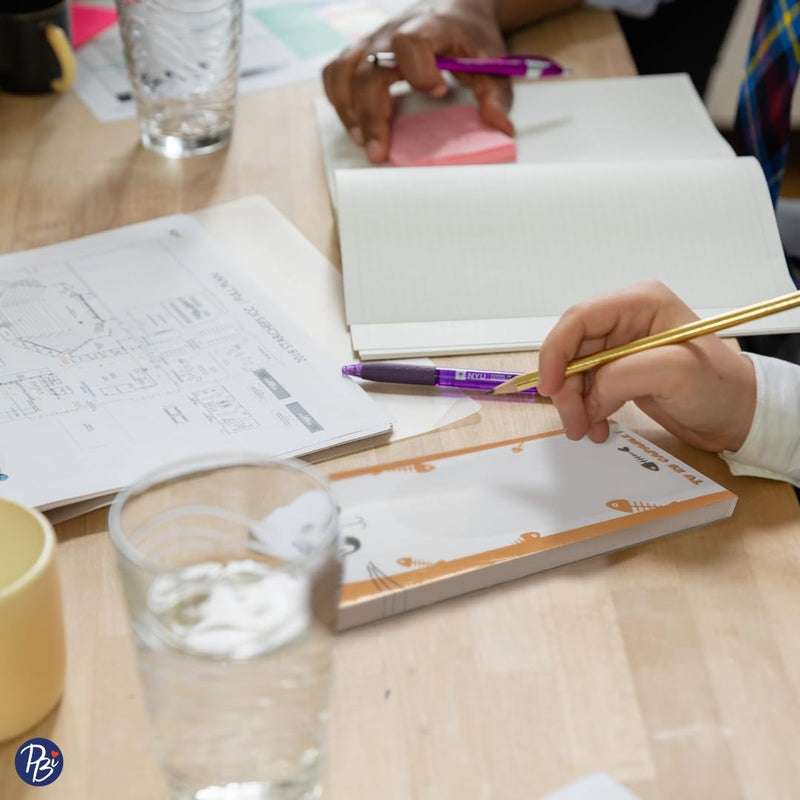 PBI - NOTEPAD- CHAT JAUNE