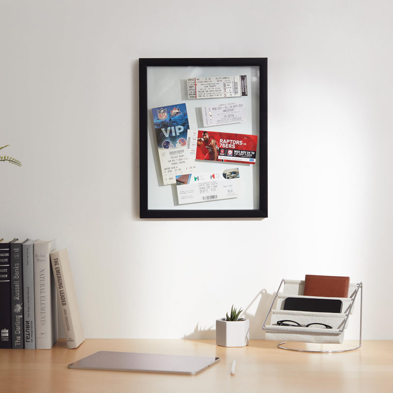 UMBRA - Document Picture Frame _ Black / 11x14" (28x35 cm)
