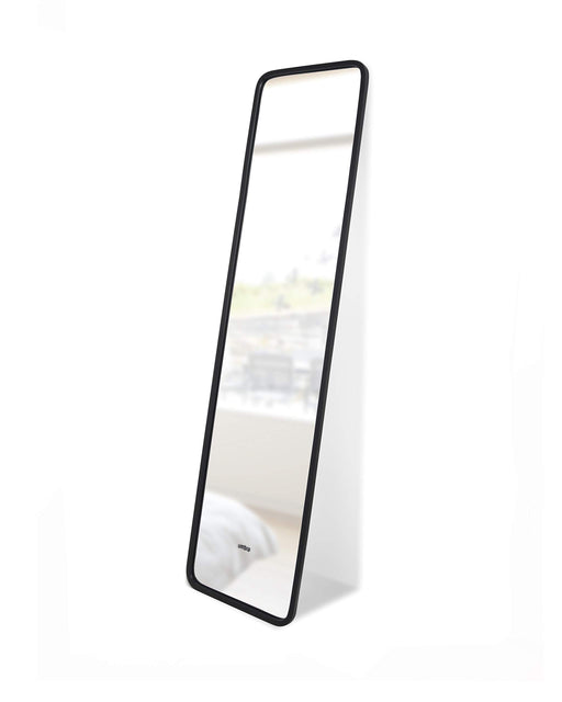 UMBRA - Hub Leaning Mirror _ Black