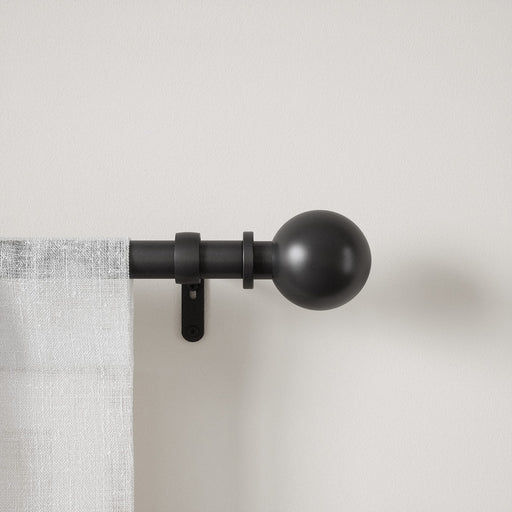UMBRA - Bolas Curtain Rod _ Eco-Friendly Matte-Black / 72-144" (183-365 cm) / 1" (2.5 cm)