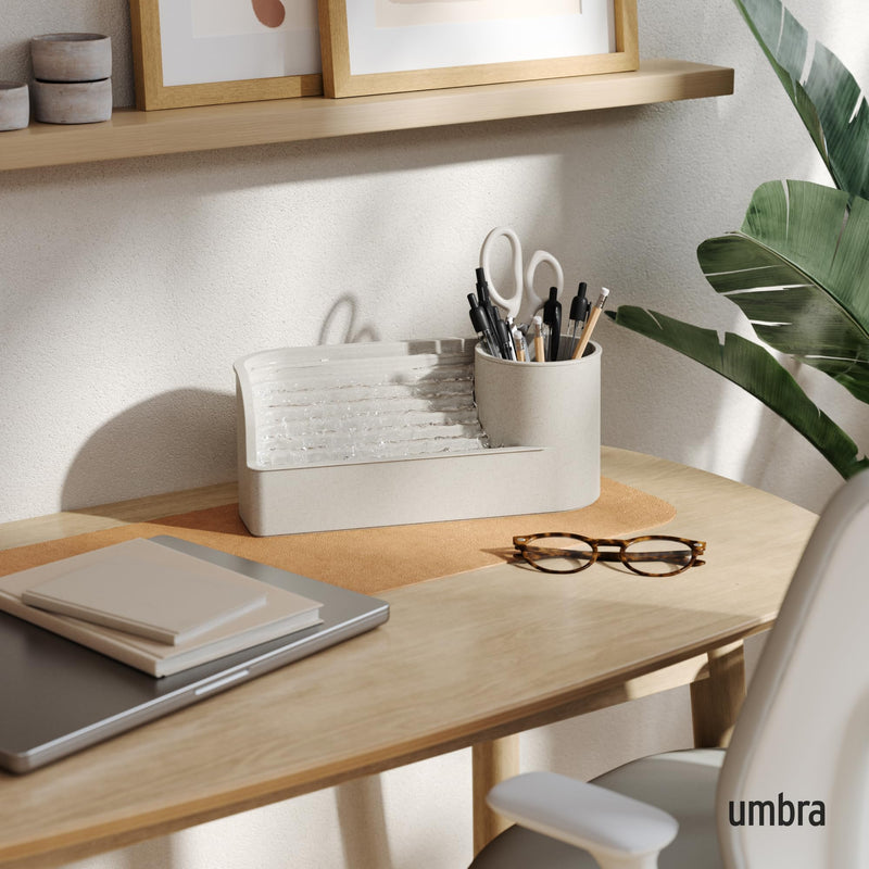 UMBRA - Stream Water Fountain _ Sand