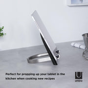 UMBRA - Udock Tablet Holder _ Black-Nickel