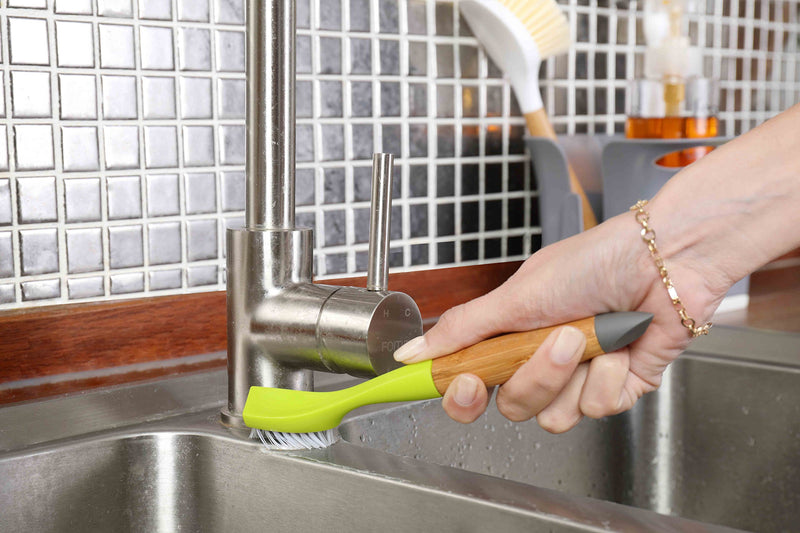 Full Circle - MICRO MANAGER™ Detail Brush