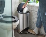 Joseph Joseph - Arc™ Trash Bin