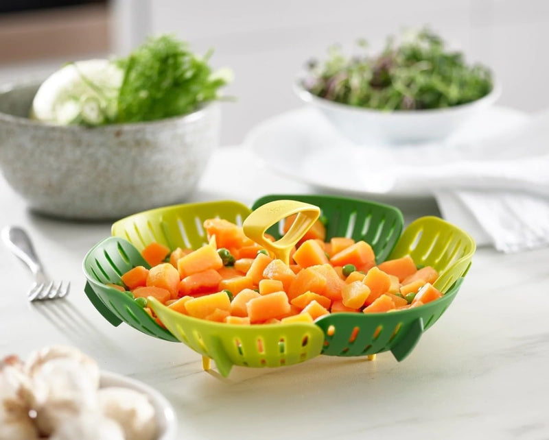 Joseph Joseph - Bloom™ Folding Steamer Basket