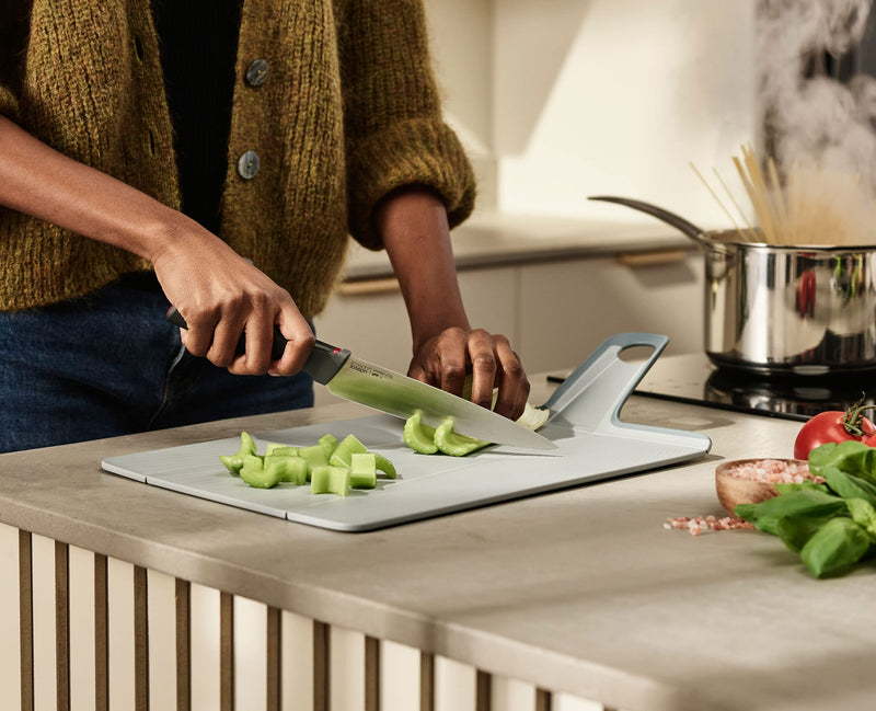 Joseph Joseph - Chop2Pot™ Plus Folding Chopping Board