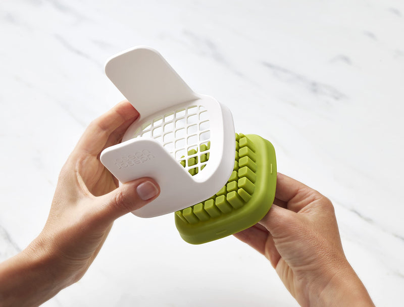 Joseph Joseph - ChopCup™ Vegetable Chopper