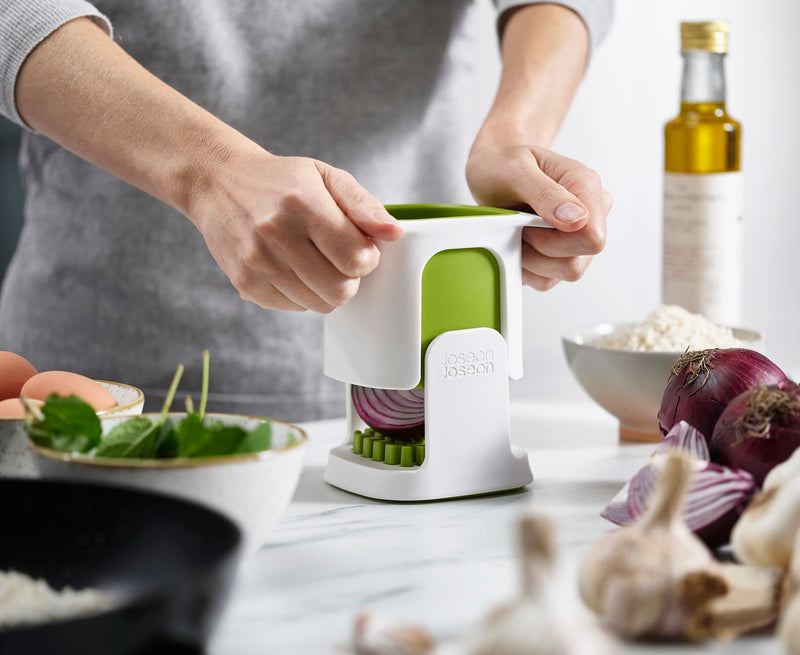 Joseph Joseph - ChopCup™ Vegetable Chopper