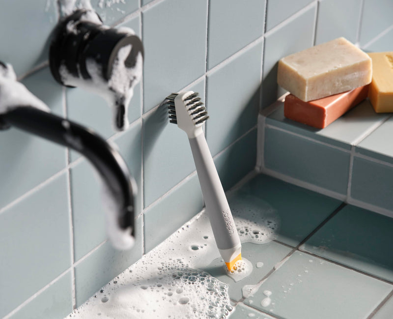 Joseph Joseph - CleanTech™ 3-in-1 Detail Cleaning Brush