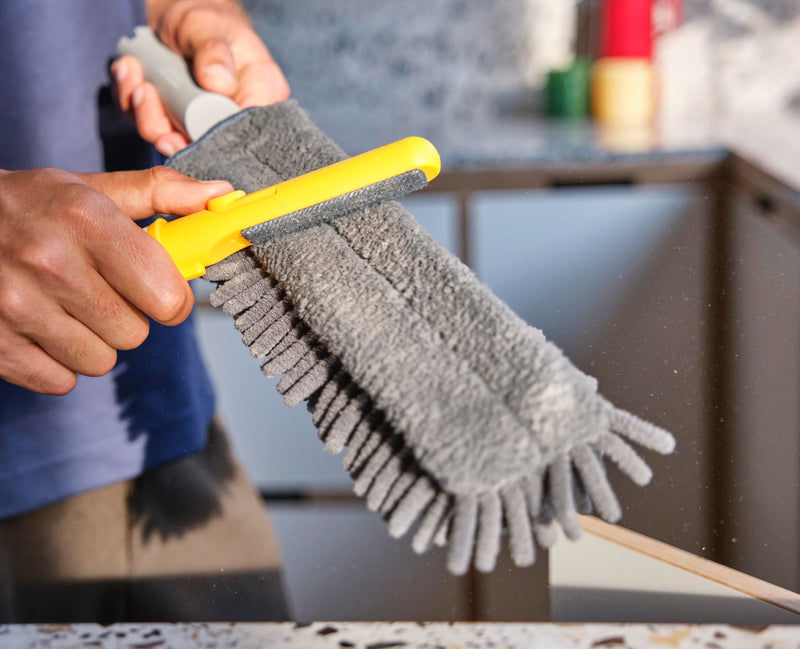 Joseph Joseph - CleanTech™ 3-in-1 Duster with Storage Cover