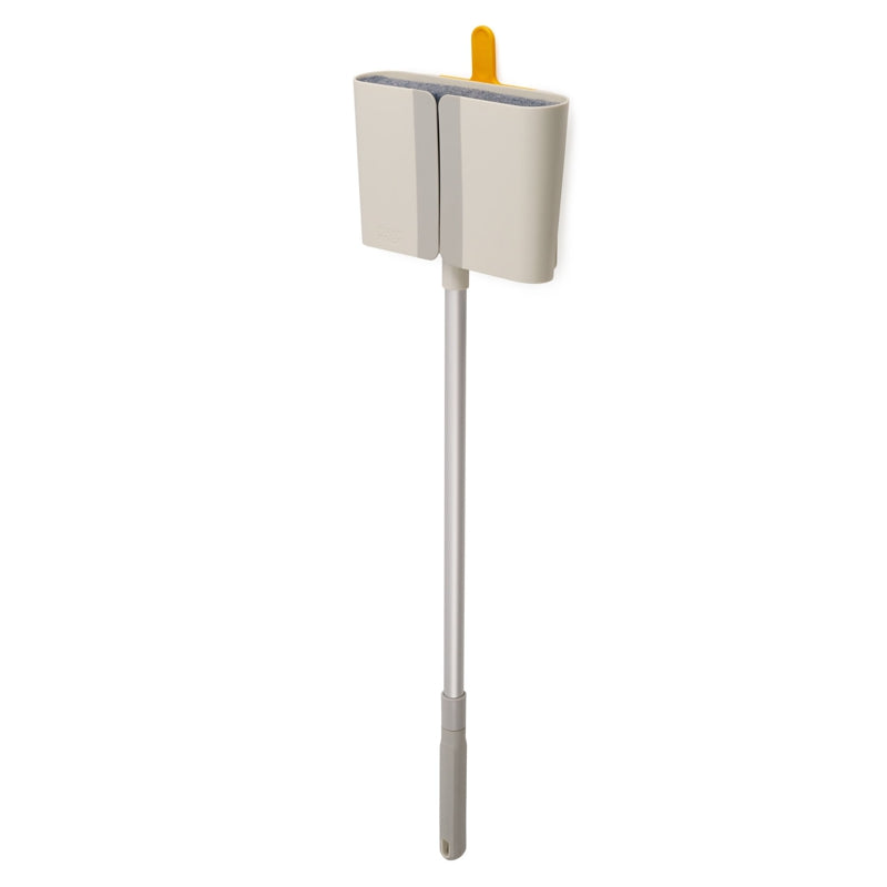 Joseph Joseph - CleanTech™ Wall-Mounted Broom