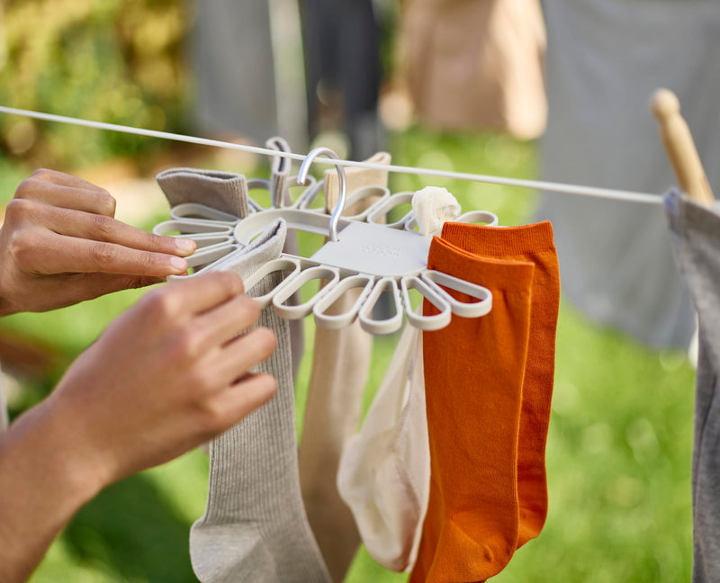 Joseph Joseph - Petal™ Quick Drying Hanger 22-grips