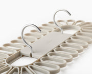 Joseph Joseph - Petal™ Quick Drying Hanger 32-grips