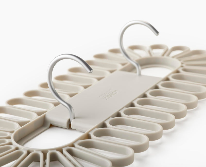 Joseph Joseph - Petal™ Quick Drying Hanger 32-grips