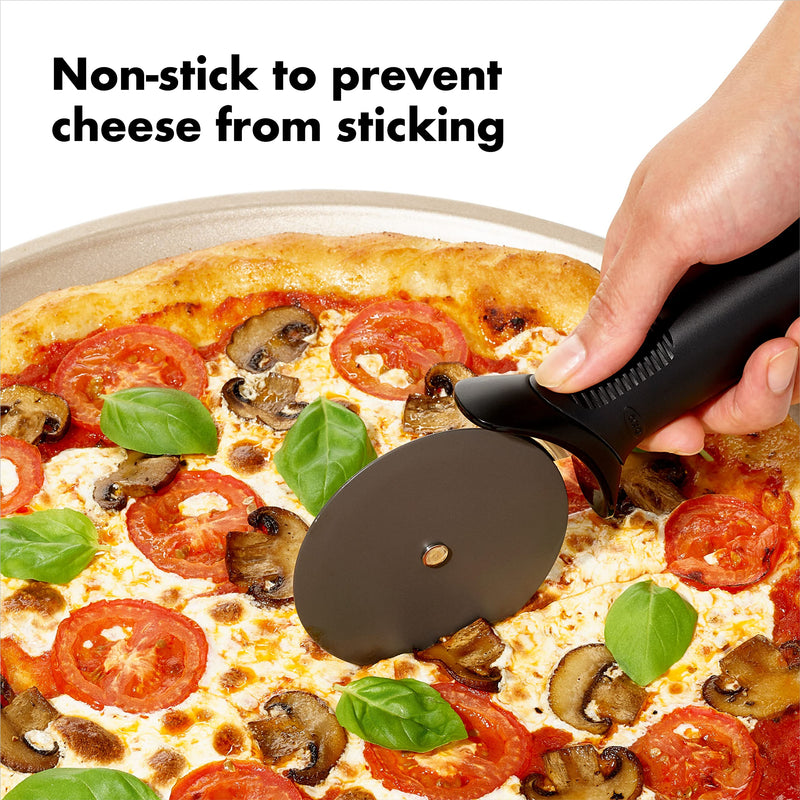 OXO - Non-Stick Pizza Wheel