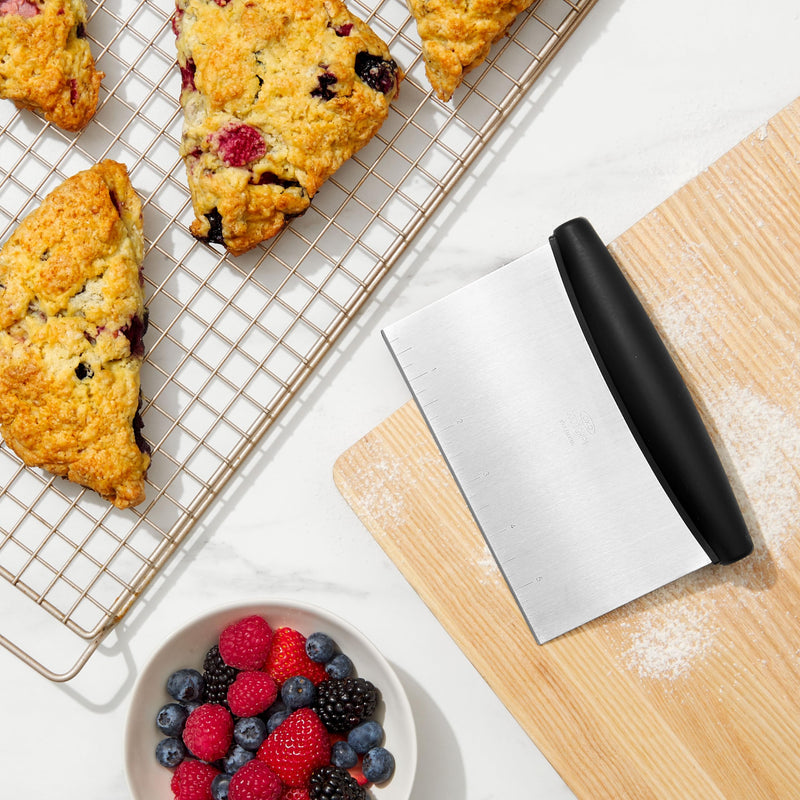 OXO - Pastry Scraper/Chopper