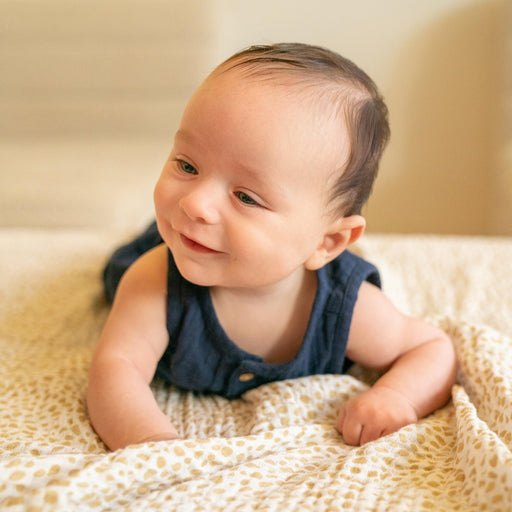 aden + anais - Muslin Blanket |! Giraffe Safari - Neutral