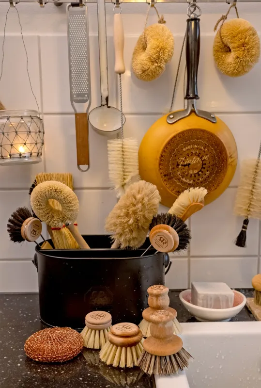 REDECKER - Dish Brush 5Cm/2 Black