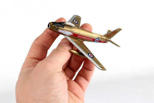 Daron - Postage Stamp Rcaf Canadair Sabre 1/110 Golden Hawk - Limolin 