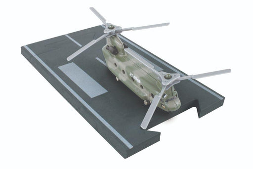 Daron - Runway24 Chinook Helicopter - Limolin 