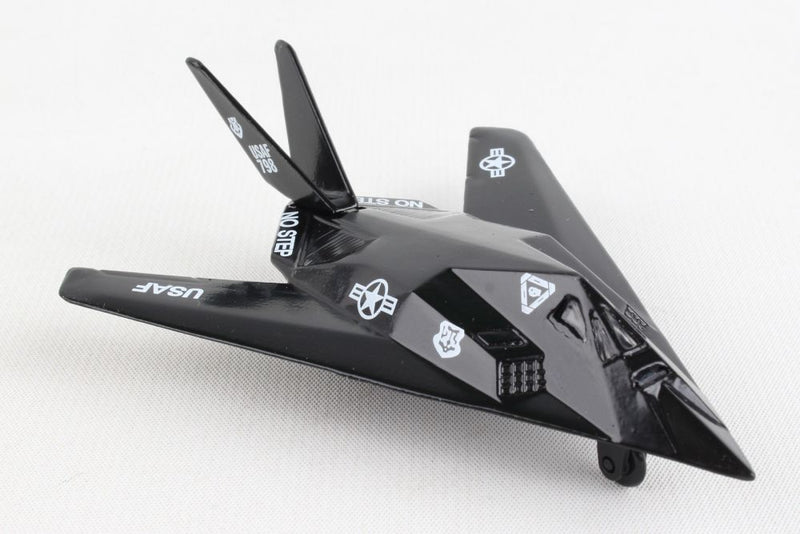 Daron - Runway24 F-117 Nighthawk - Limolin 