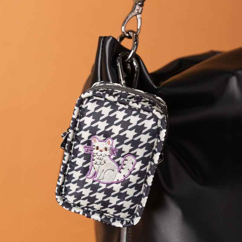 LUG - Embroidered Drizzle Zip Storage Pouch