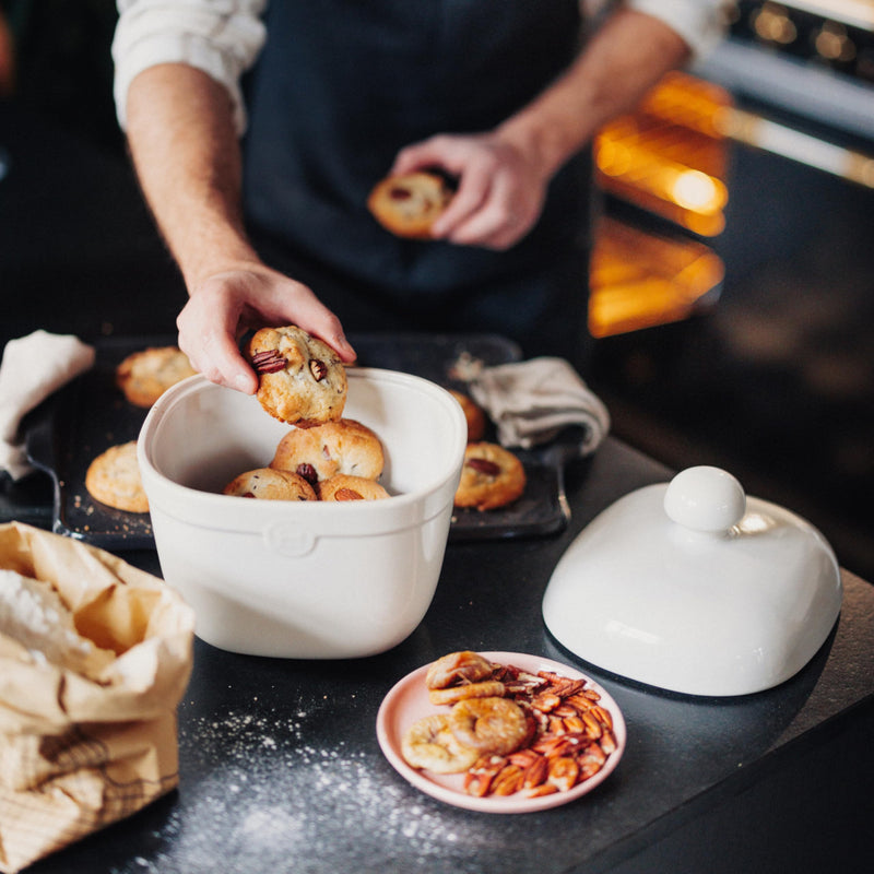 Emile Henry Cookie Jar, 19x18x23cm, 2.75L - Limolin 