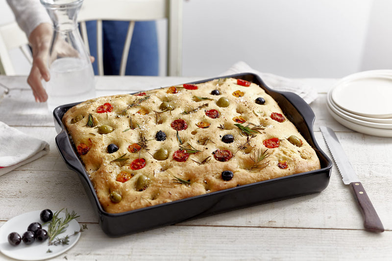 Emile Henry Focaccia Bread Baker, 26x40x6.9cm, 3.5L - Limolin 