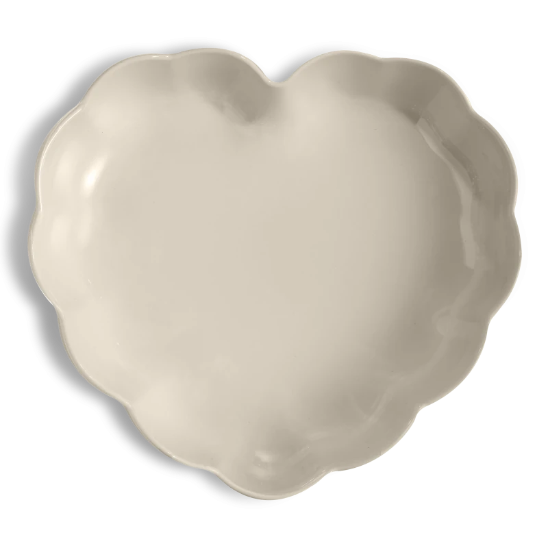 Emile Henry Madeleine Heart Shaped Dish, 26.5x24.5x6.5cm, 1.8L - Limolin 