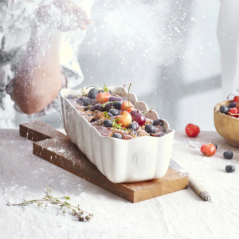 Emile Henry Madeleine Loaf Dish, 28.5x13x9cm, 1.8L - Limolin 