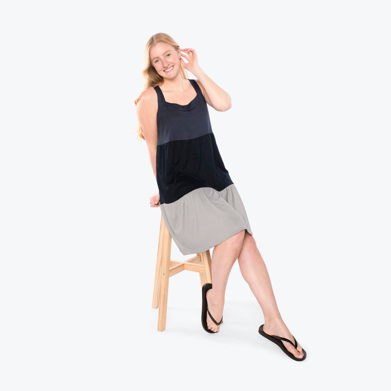 LUG - Flare Colorblock Dress