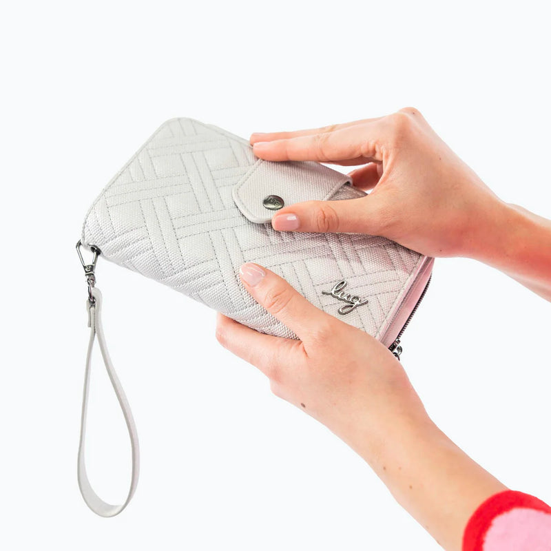 LUG - Foxtrot Matte Luxe VL RFID Wallet