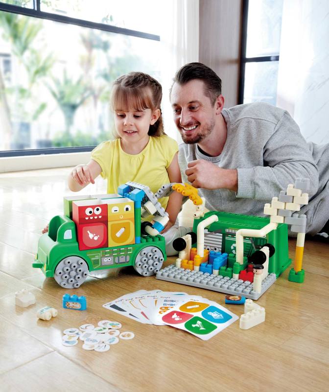 Hape - GARBAGE SORTING TRUCK - Limolin 