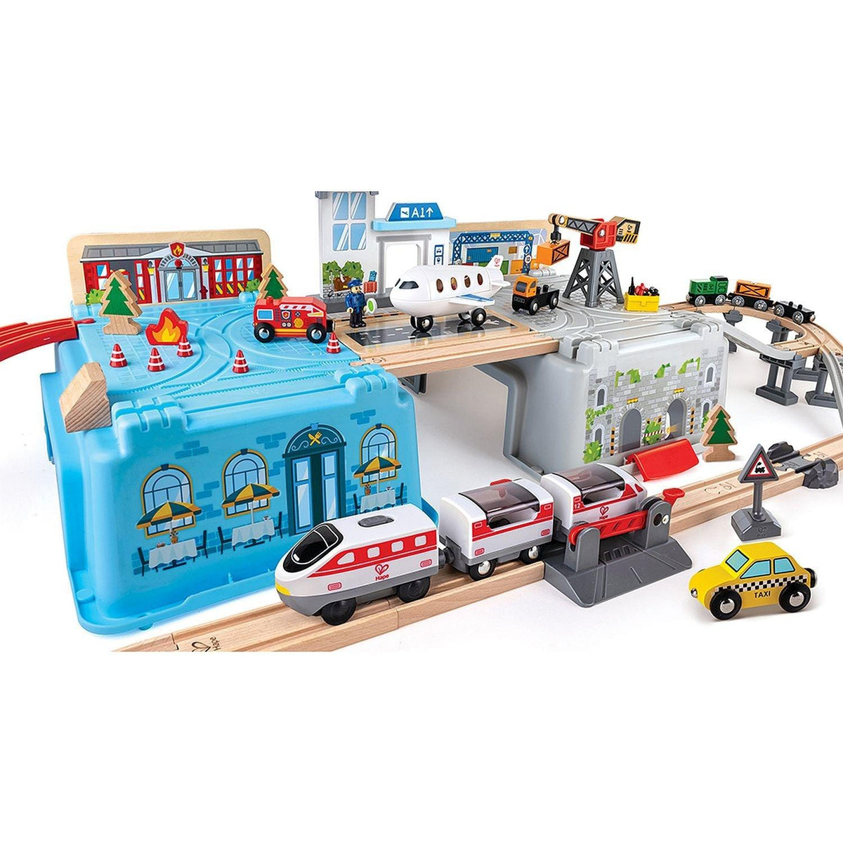 Hape - Mega Metropolis Train Bucket Set | LIMOLIN