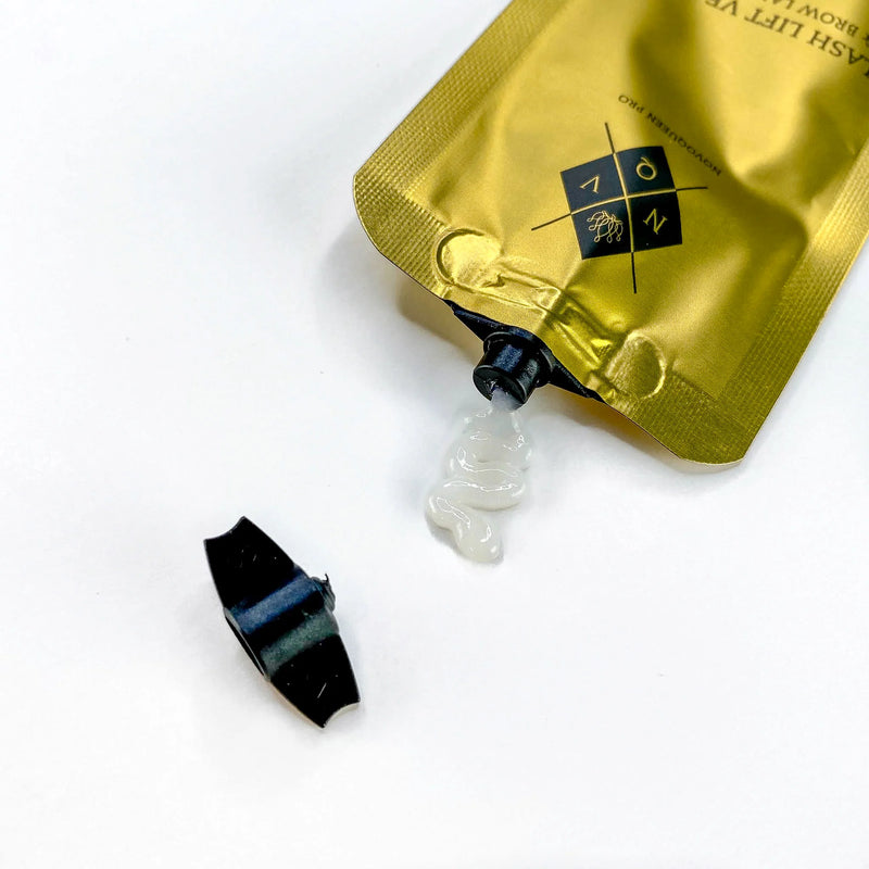 NovoQueen Pro - Fix 2 Resealable Safe Pouche | 10 mL