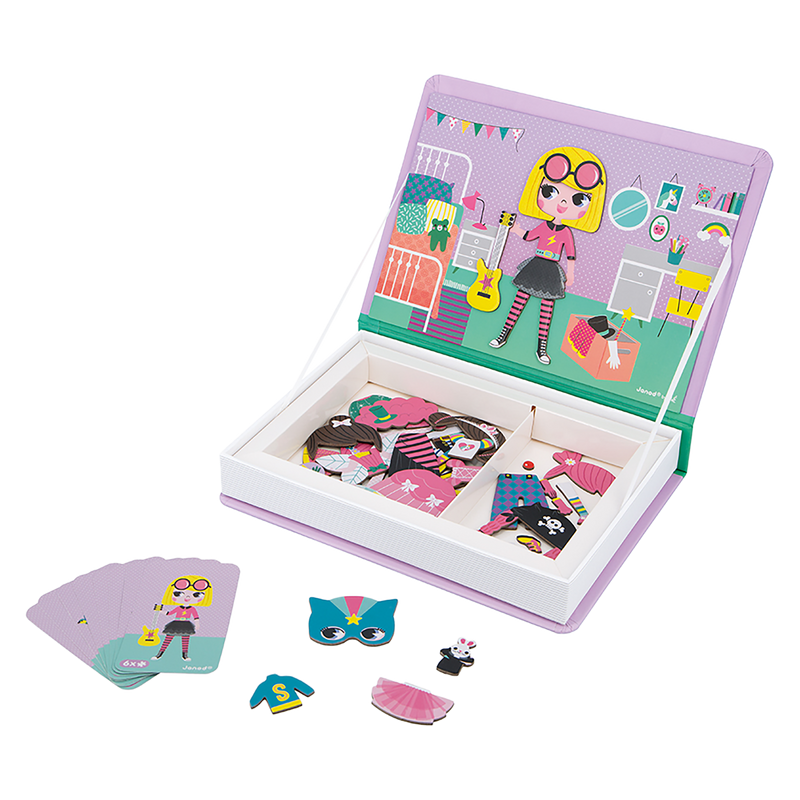 MAGNÉTI'BOOK - GIRL COSTUMES
