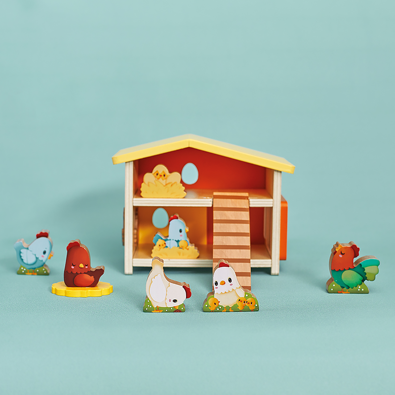FARM: MY FIRST CHICKEN COOP