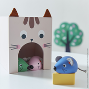 FINDING YOUR BEARINGS IN SPACE - CAT AND MOUSE