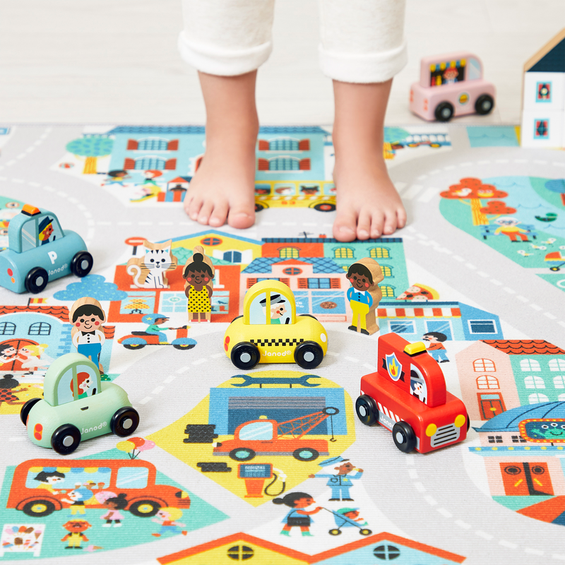 CROSS ROADS: CITY PLAY MAT