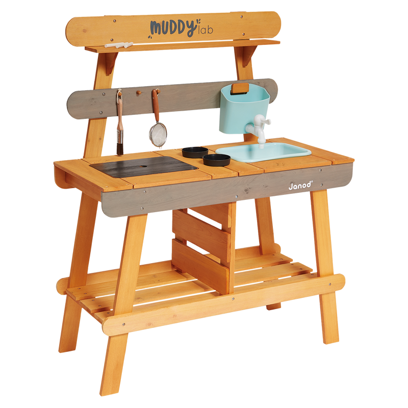 MUDDY LAB - OUTDOOR KITCHEN