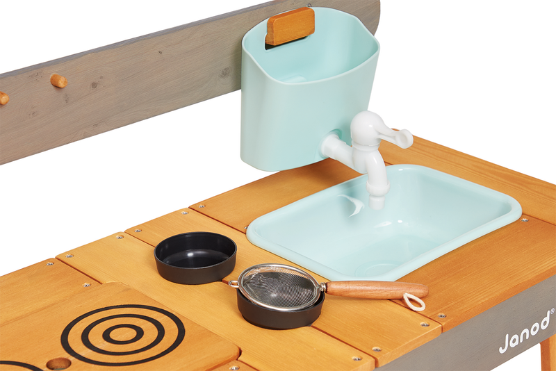 MUDDY LAB - OUTDOOR KITCHEN