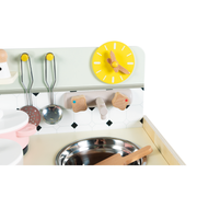 MAMIE SOLEIL: KITCHENETTE