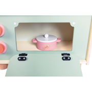 MAMIE SOLEIL: KITCHENETTE