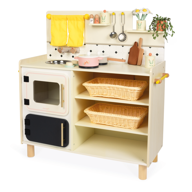MAMIE SOLEIL: BIG EQUIPPED KITCHEN