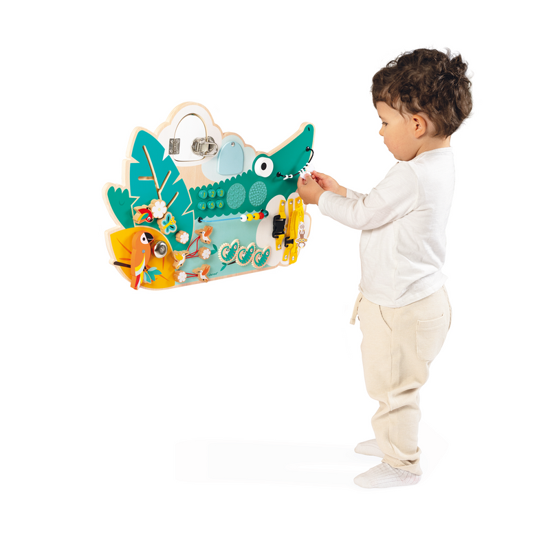 TROPIK: CROCODILE ACTIVITY BOARD