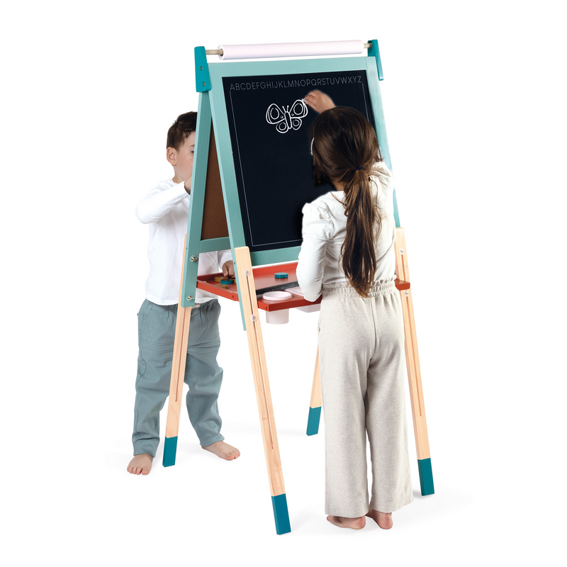SCALABLE MAGNETIC BOARD / EASEL