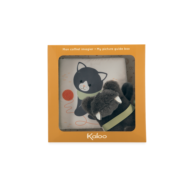 PICTURE BOOK - CHAMALLOW AT HOME
