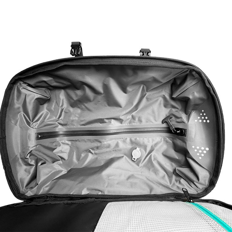 KlipXtreme – Airlift 2-in-1 Travel Backpack with Vacuum Pump – KNB-975